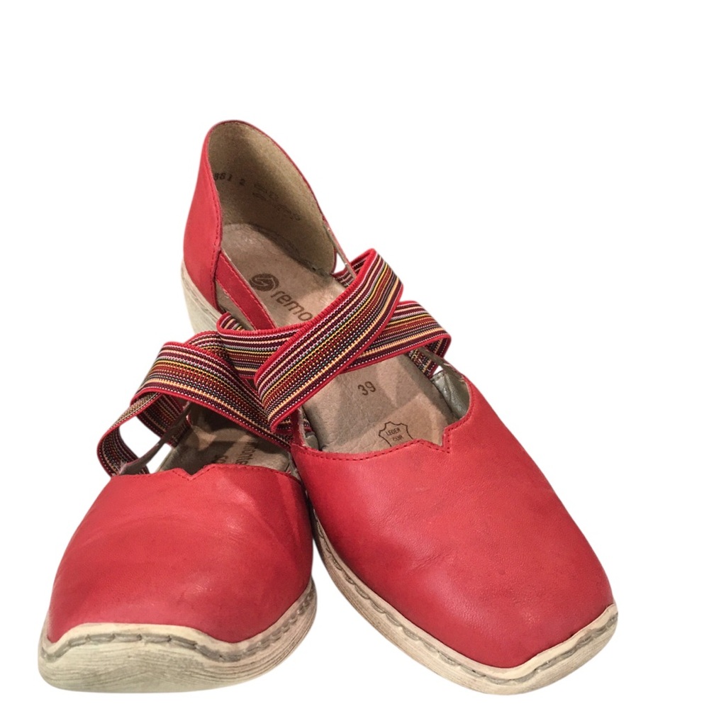 Remonte Red Leather Strappy Clogs
